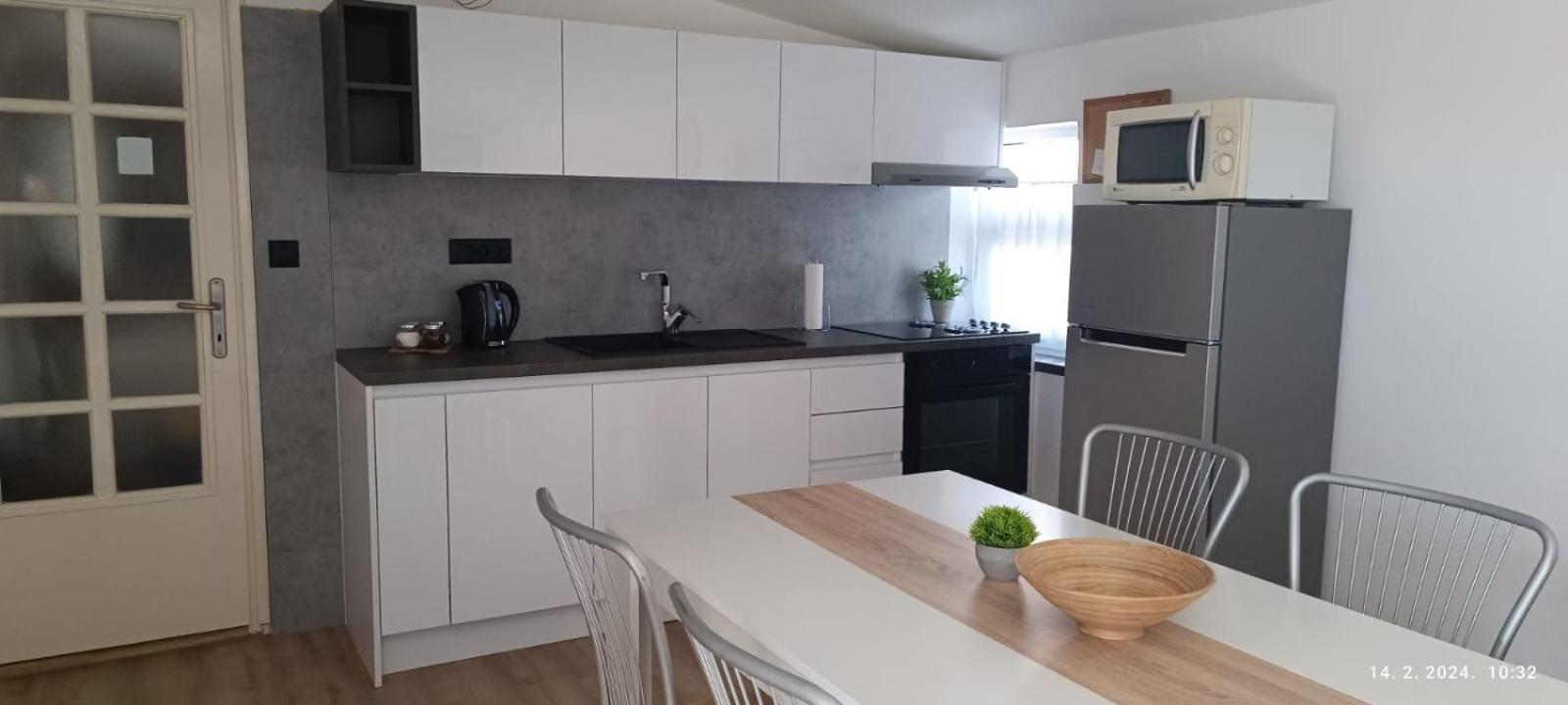 Apartman Jasmina Vodice Ngoại thất bức ảnh